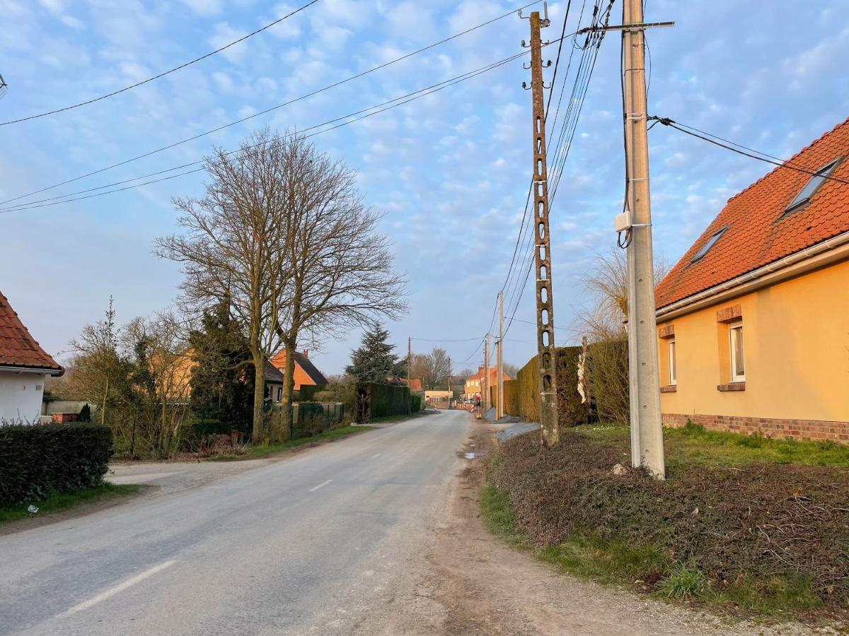 Gite A La Campagne Mais Proche De Tout Villa Moringhem Exteriör bild